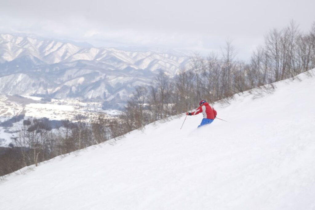 skiing in Hakuba