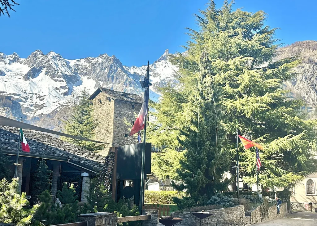 courmayeur 1 Courmayeur ski village