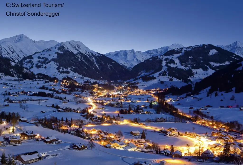 Gstaad village at night