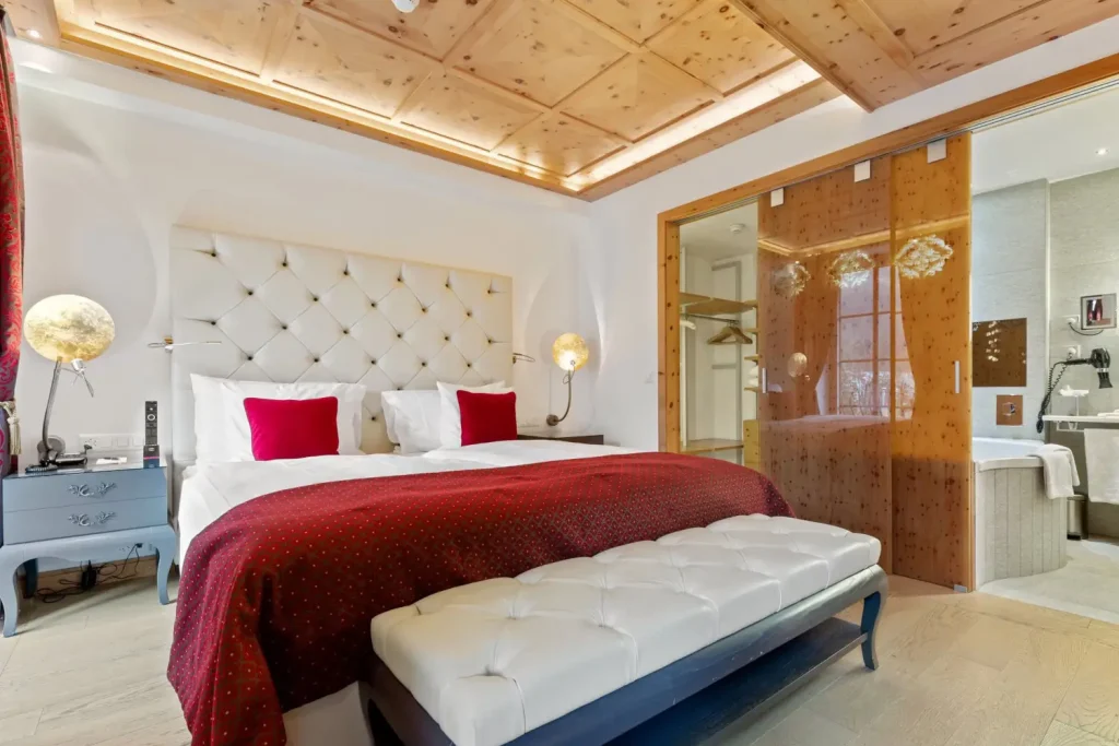 superior-one-bedroom-suite-4 Luxury hotel suite in Switzerland