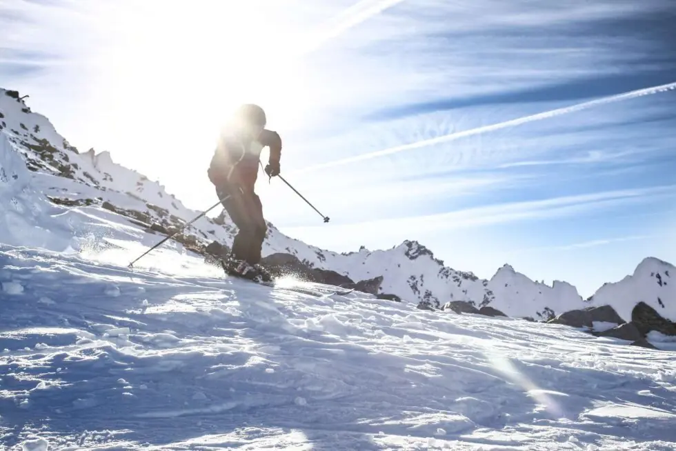 skier on a sunny day in Alpe D'Huez