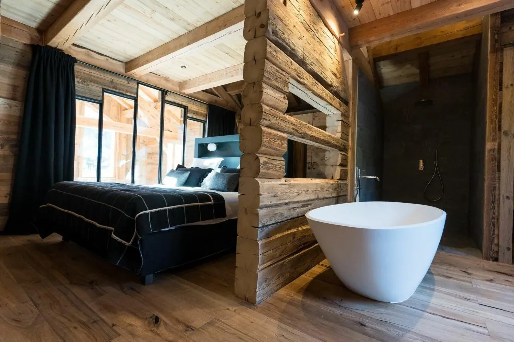 bedroom in Serre Chevalier chalet